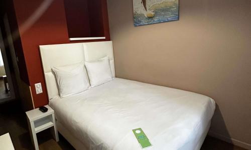 greet hotel Lille Gare Flandres - photo 2