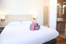 HOTEL AMBASSADEUR - photo 10