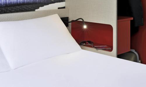 ibis Styles Lille Centre Grand Place - photo 2