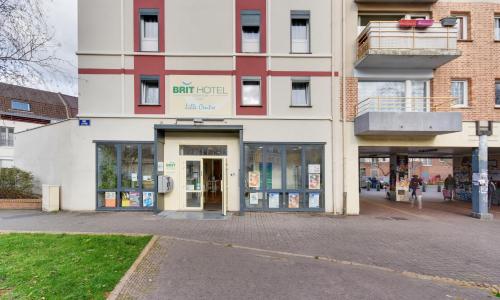 Brit Hotel Lille Centre - photo 3