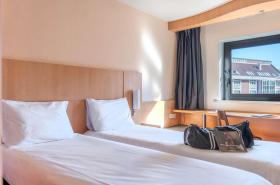 ibis Lille Centre Gares - photo 11