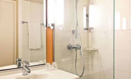 ibis Lille Centre Gares - photo 2